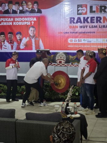 menghadiri-rakernas-lira-kabupaten-probolinggo